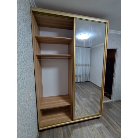 Шкаф купе с 2 зеркальными дверцами А-1